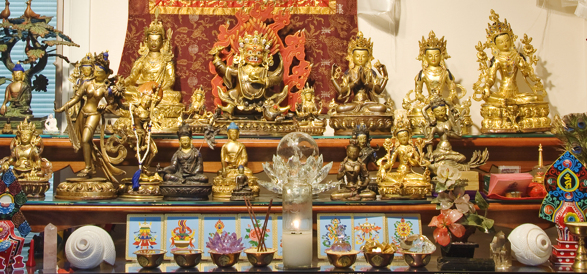 The Bodhisattva Vow A Commentary Tibetan Buddhist Altar